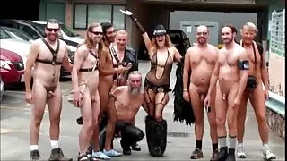 Anul Nou fata Se masturbeaza si se mature sexy tube bucura de sex