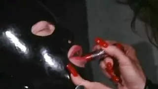 Modest cu ochelari a primit o pula mare in pizda si a avut orgasm nylon hd sex